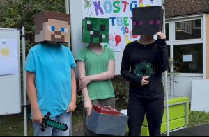 Schulfest Kostueme 25 16