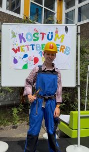 Schulfest Kostueme 25 3